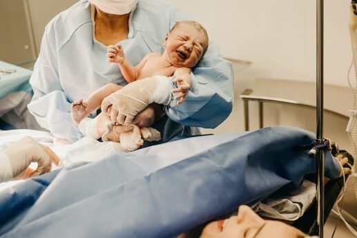 baby in delivery room
